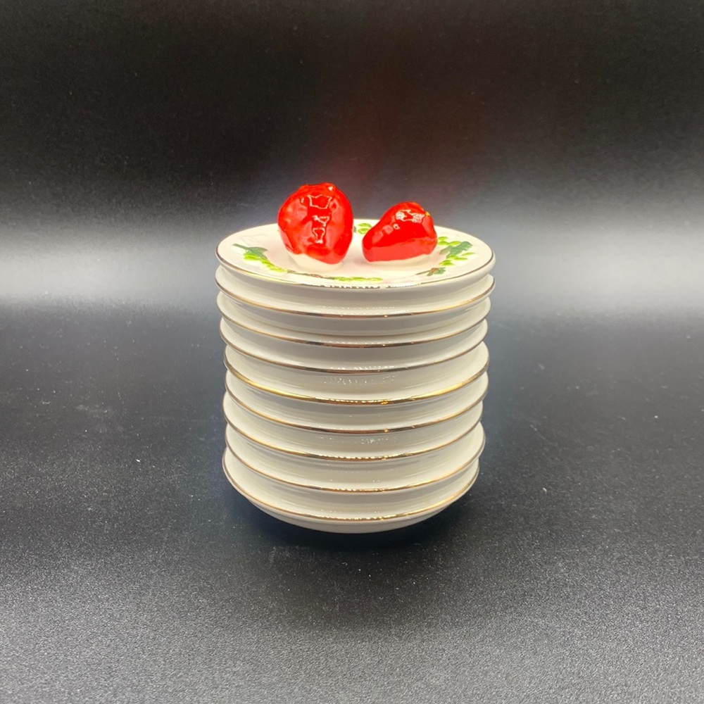 Vintage Inarco Strawberry Jam Jelly Jar Gold Gilding 3D Strawberries